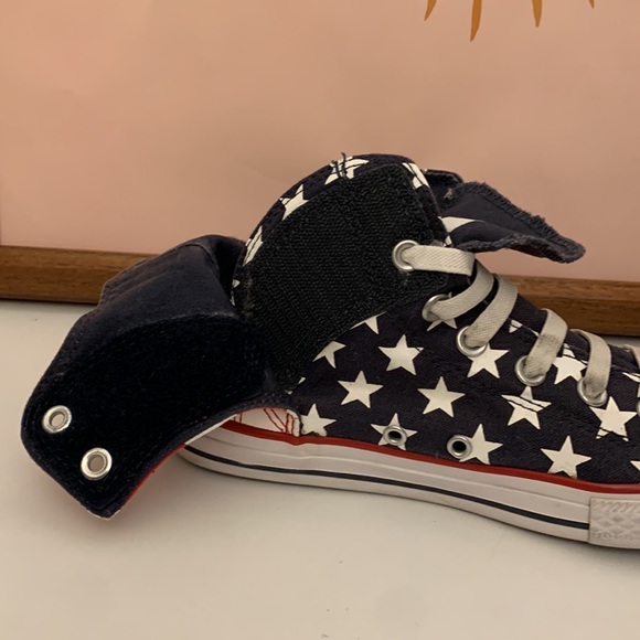 SOLD!!!
Converse All Star Chuck Taylor Stars and Stripes High Tops. - Picture 5 of 8